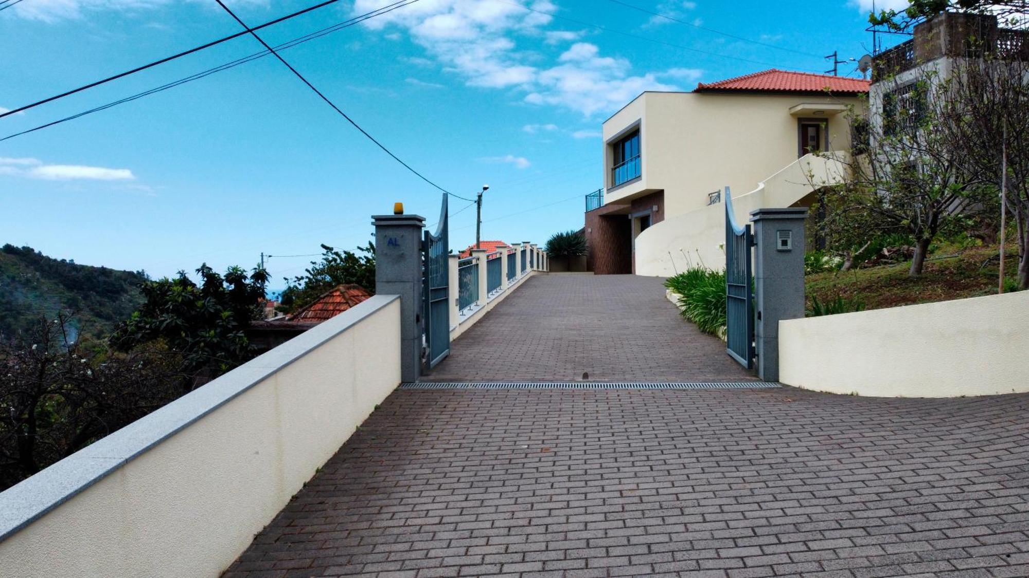 Capela'S House By Lovelystay Ribeira Brava Exterior foto